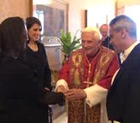 Benot XVI reoit le nouvel ambassadeur des tats-Unis